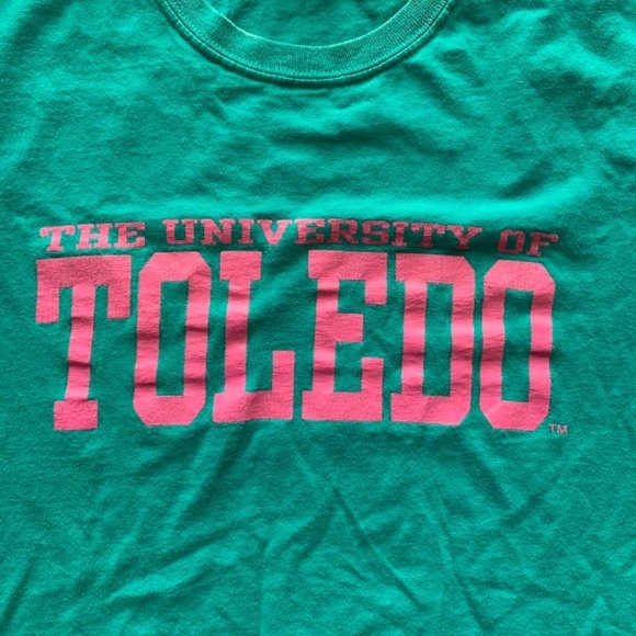 University of Toledo spellout t-shirt - Picture 2 of 4